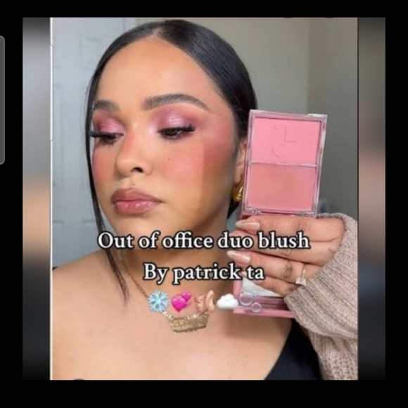 Packtick TA~ GLOW & GLOSS Gift Set "Out Of Office" - Picture 2 of 9